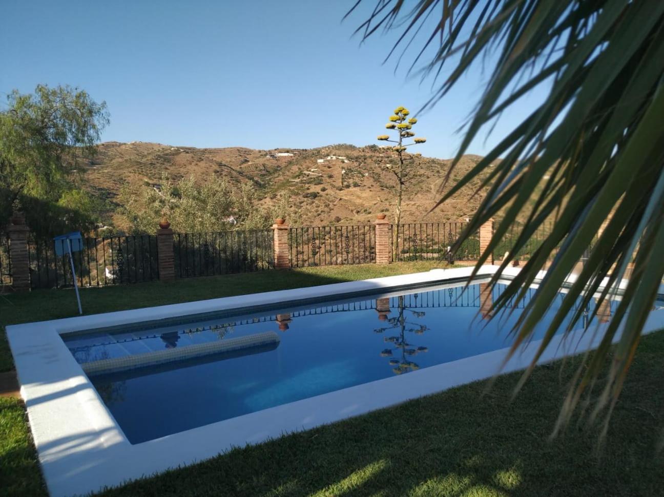 Paraje El Pozo Málaga Exterior foto
